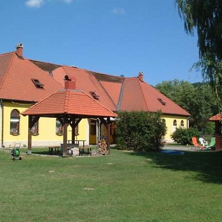 Kisecset-vendégház Exterior foto